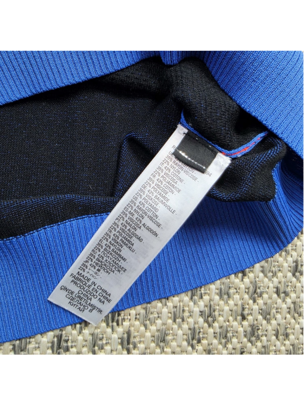 Diesel Men’s L Blue Textured Knit Crewneck Sweater Embroidered Patches Y2K Logo - Picture 7 of 10